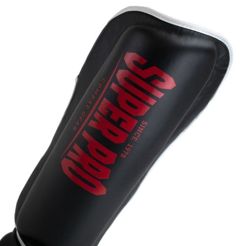Preview: Super Pro Schienbeinschoner Protector SE Schwarz/Rot
