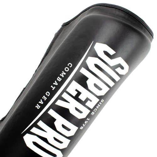 Preview: Super Pro Schienbeinschoner Protector SE Schwarz/Weiß